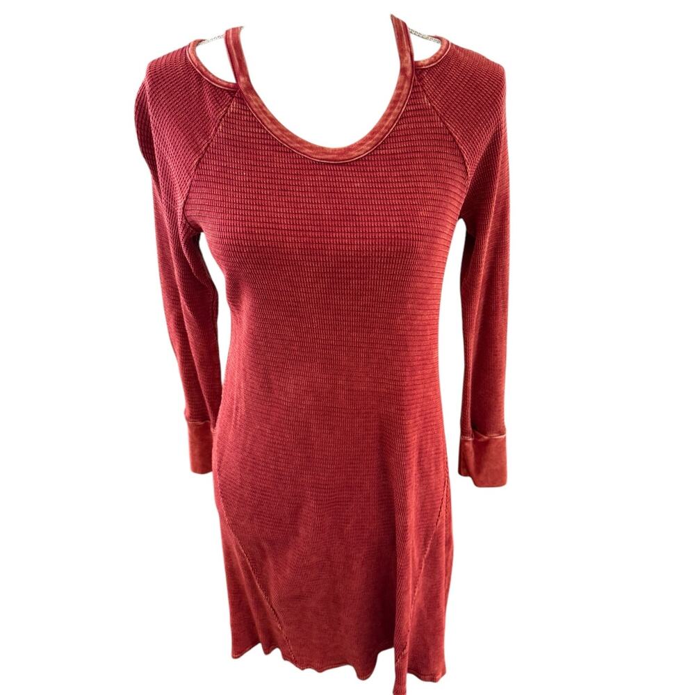 able Casual Waffle Knit Long Sleeve Cut out Detail Dress Rust S
